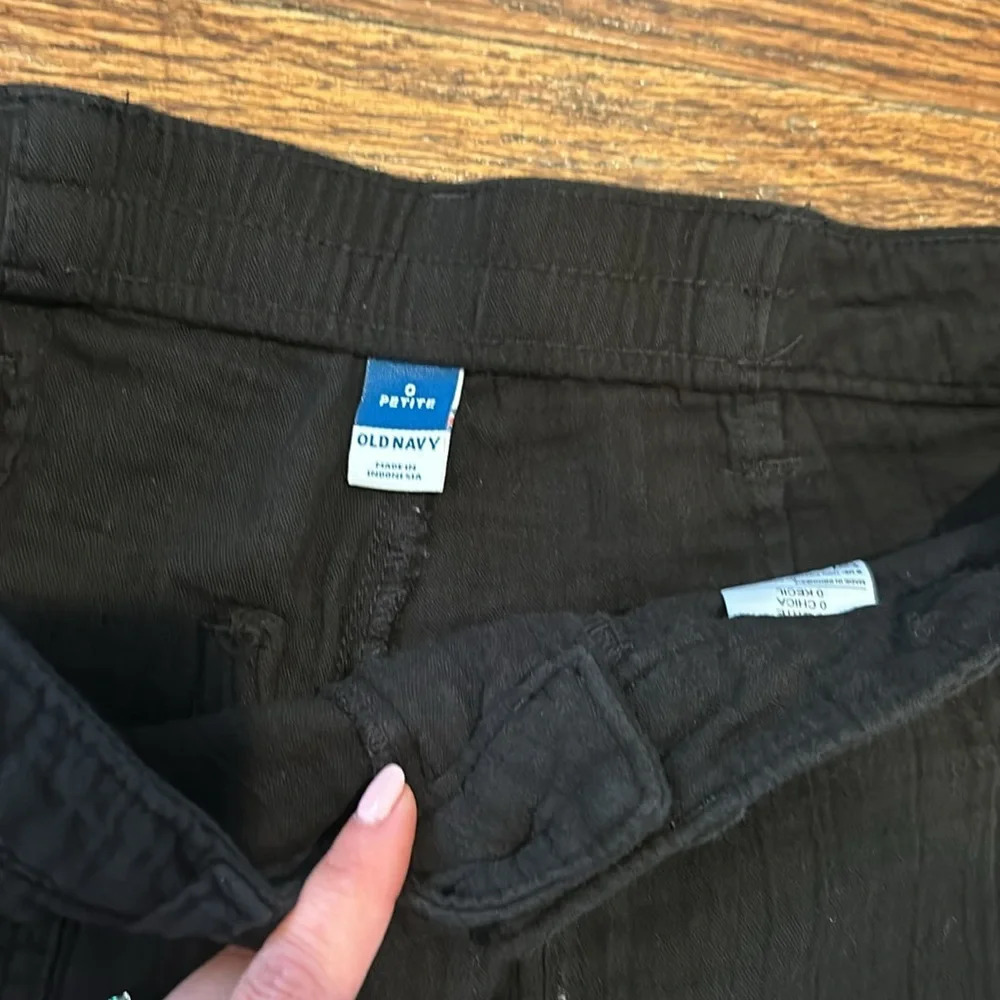 Old Navy Linen Cargo Utility Work Pant - Picture 4 of 7